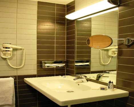 Idea Hotel Plus Savona-4
