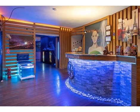 Blue Star Hotel-4