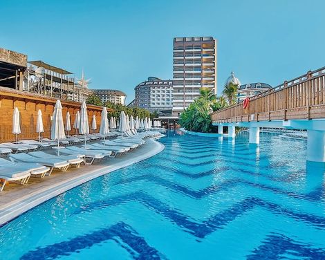 Saturn Palace Resort-1