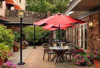 Hotel, Royal Scot Hotel & Suites