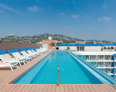 L'Azure Hotel-0