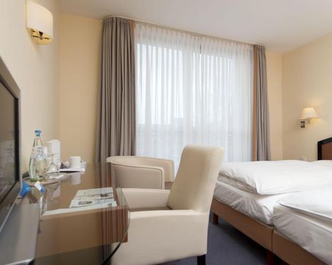 City Hotel Dresden Radebeul-0