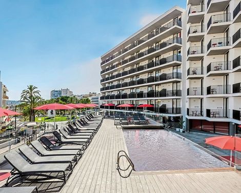 Hotel Vibra District-3