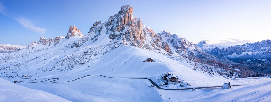 Bergpanorama ganz oben im Skigebiet Sulden 