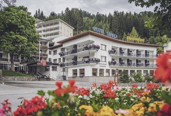 Hotel, Hotel Strela