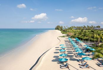 Le Meridien Khao Lak Resort & Spa