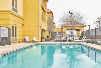 La Quinta Inn & Suites by Wyndham Fresno Northwest