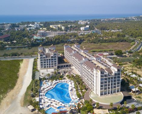 LRS Lake & River Side Hotel & Spa-3