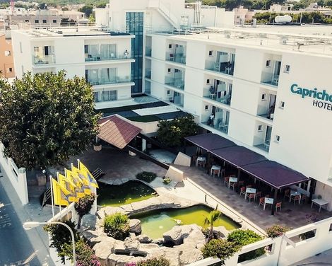 Hotel Capricho & Spa-0