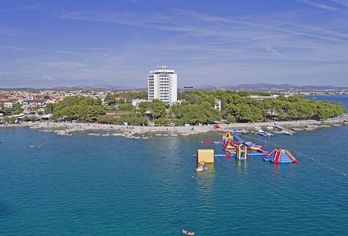 Hotel, Hotel Punta