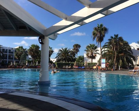 Hotel Las Marismas de Corralejo-3