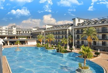 Hotel, Dream World Palace