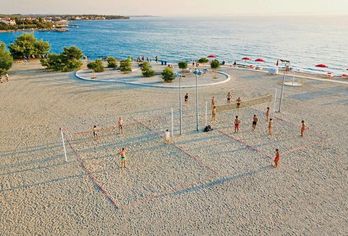 Zaton Holiday Resort