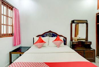 Hotel, Super OYO 3261 Hotel Ratu