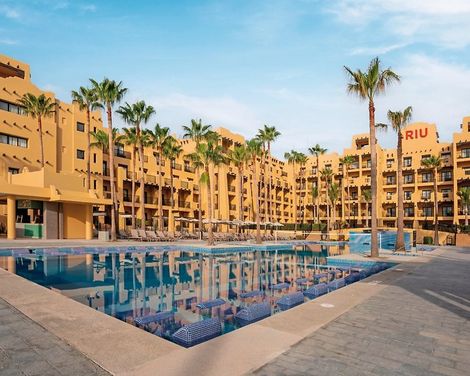 Hotel Riu Santa Fe-4