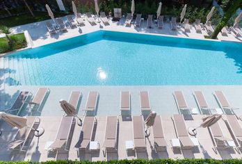 Hotel, ibis Styles Golden Sands Roomer Hotel