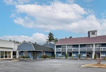 Hotel, Yankee Clipper Inn