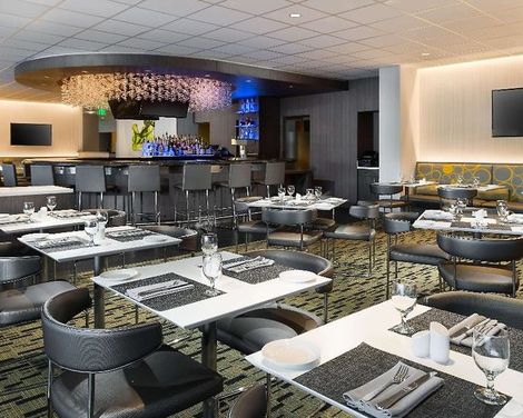 Hilton San Francisco Airport Bayfront-1