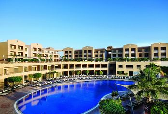 Hotel, Coral Sea Aqua Club