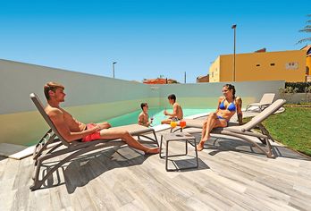 Hotel, Hotel Sobrado