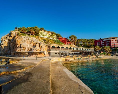 Senza Garden Holiday Club-4