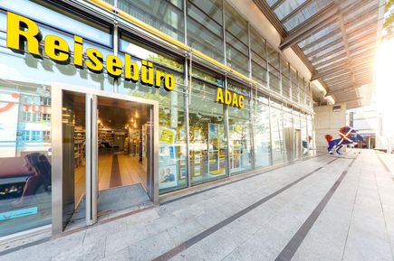 ADAC Reisebüro Aussenansicht