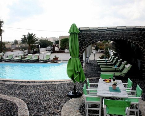 Villa Anemomilos Perissa-2