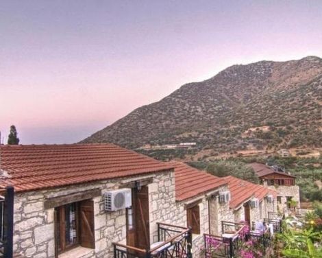 Stone Village Petrino Horio-4