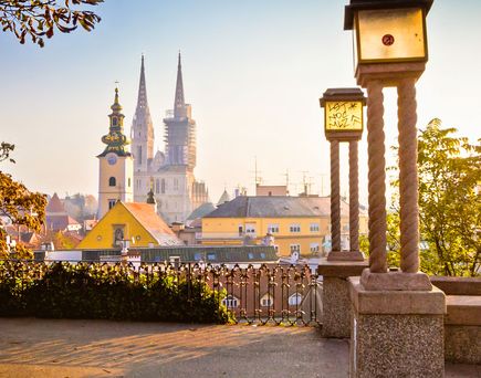Zagreb Kroatien Städtereise Urlaub Blick über die Altstadt von Zagreb