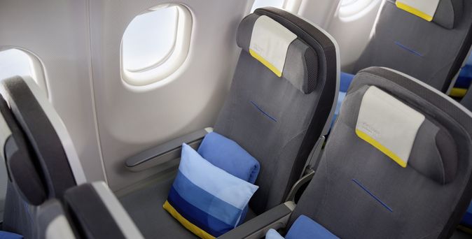  Sitze im Flugzeug der Discover Airlines