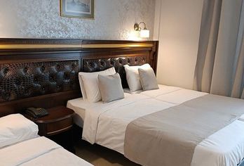 Hotel, Eona Beach Resort