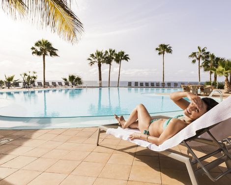 ROBINSON Esquinzo Playa-4