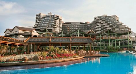 Limak Lara Deluxe Hotel & Resort