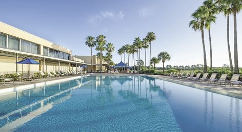 Doubletree by Hilton at the Entrance to Universal Orlando