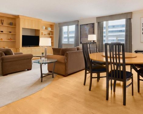DoubleTree by Hilton Hotel Toronto Downtown-4