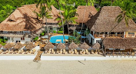 Dream’s Bay Beach Hotel