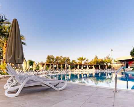 Seamelia Beach Resort & Spa-3
