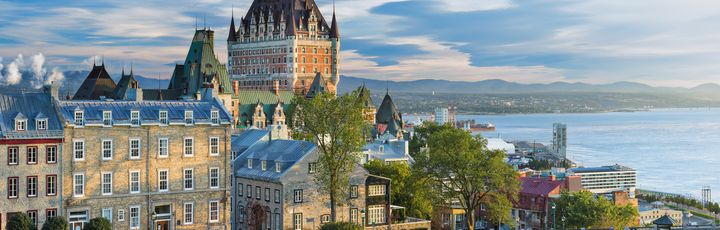 Wunderschönes Schloss am Wasser