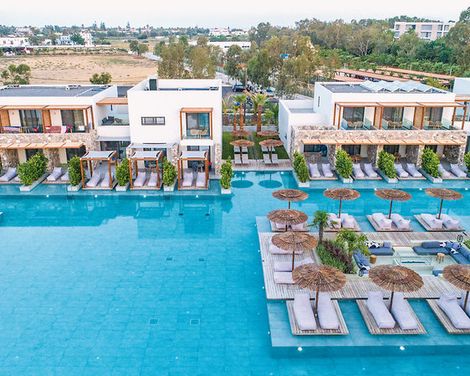 Caravia Beach Hotel & Bungalows-4