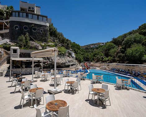 Golden Age Crystal Bodrum-4