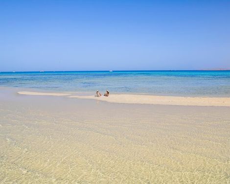 Rixos Premium Magawish Suites & Villas-1