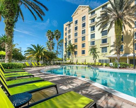 Comfort Suites Maingate East-1