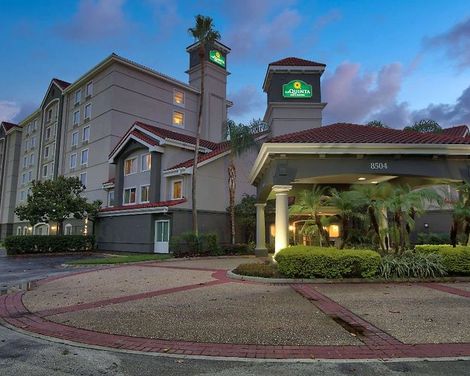 La Quinta Inn & Suites by Wyndham Orlando I Drive/Conv Ctr-3