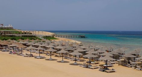 Sirena Beach Resort & Spa