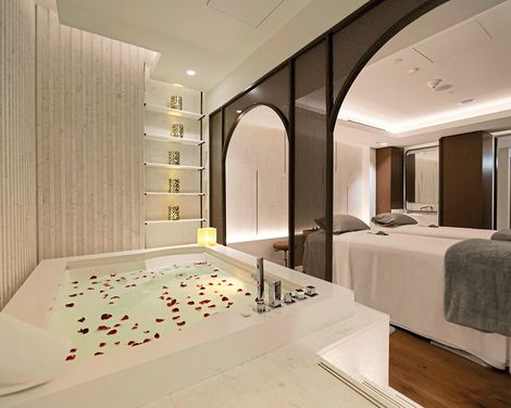 Jumeirah Beach Hotel-0