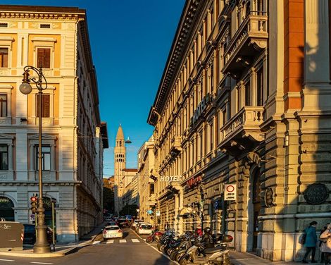 B&B HOTEL Trieste-0