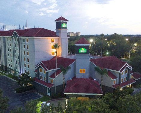 La Quinta Inn & Suites by Wyndham Orlando I Drive/Conv Ctr-2