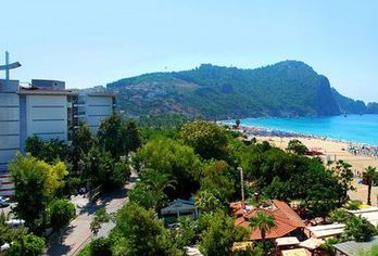 Grand Okan Hotel