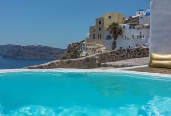 Hotel, Ducato di Oia