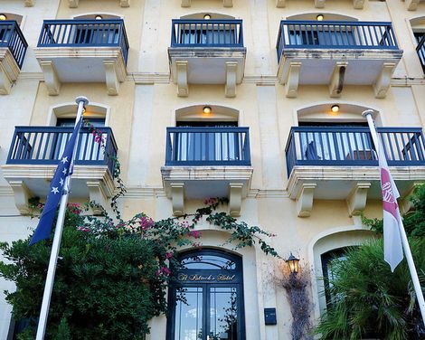 Saint Patrick's Hotel-4